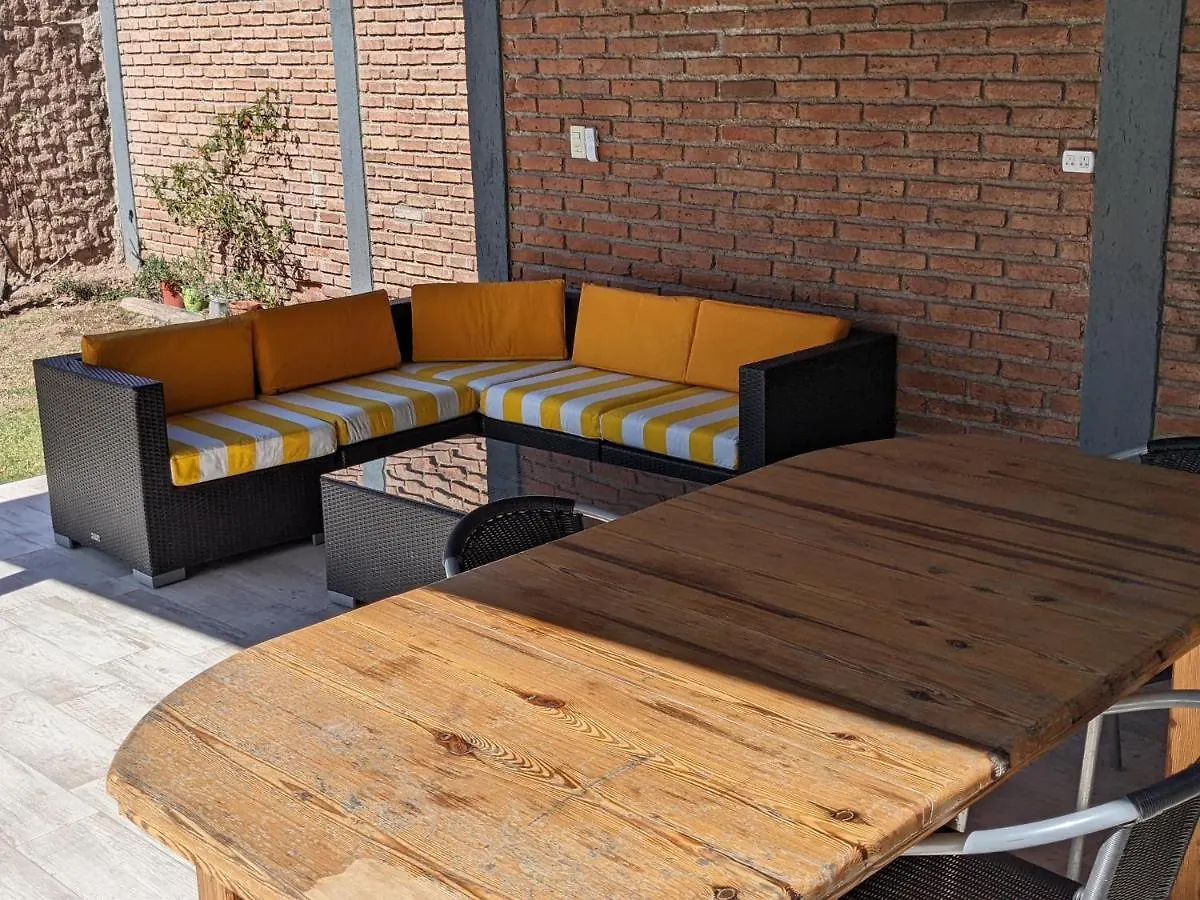 Apartamento Don Trujo 2 - parque y pileta Mendoza 0*,  Argentina